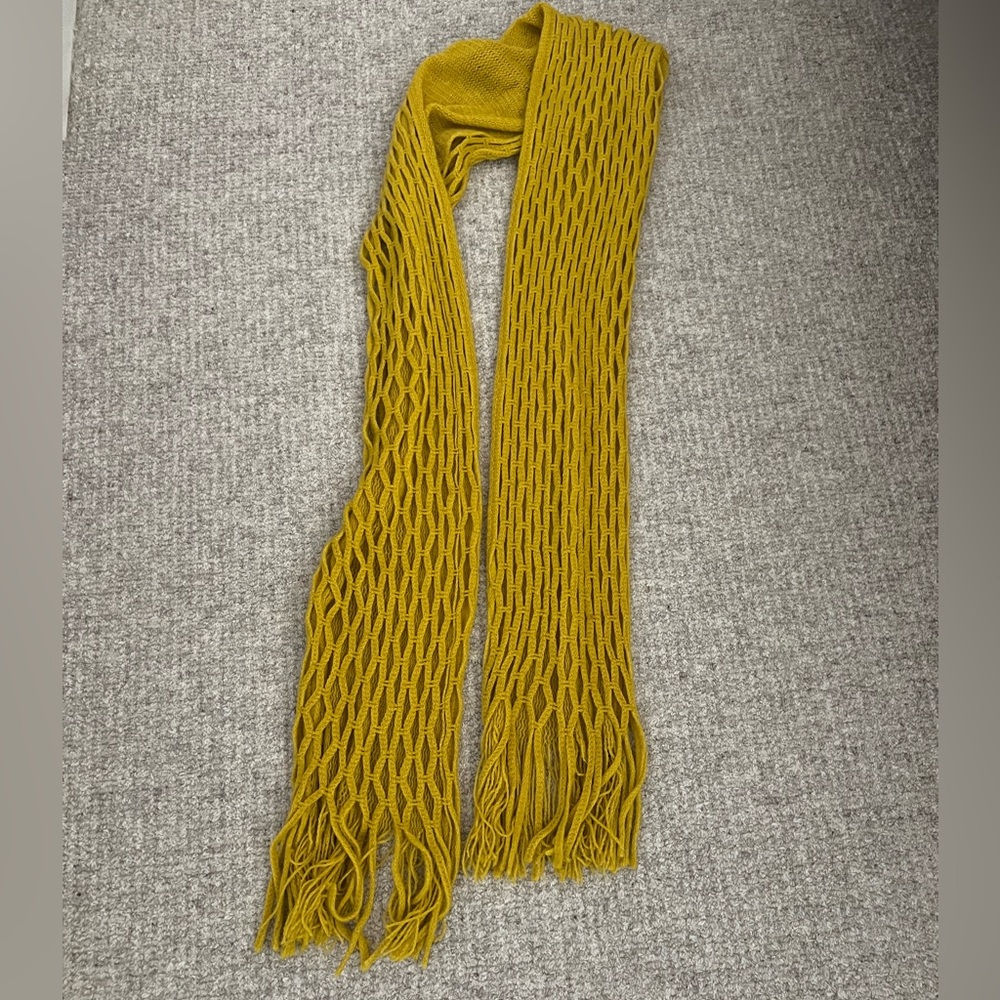 Scarf - Picture 2 of 3